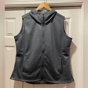 STORM CREEK zip front charcoal gray fashion vest.